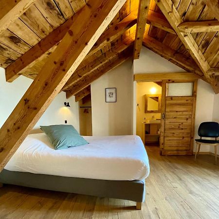 Domaine Agricole Cotze / Casa Rural Enveitg Bagian luar foto