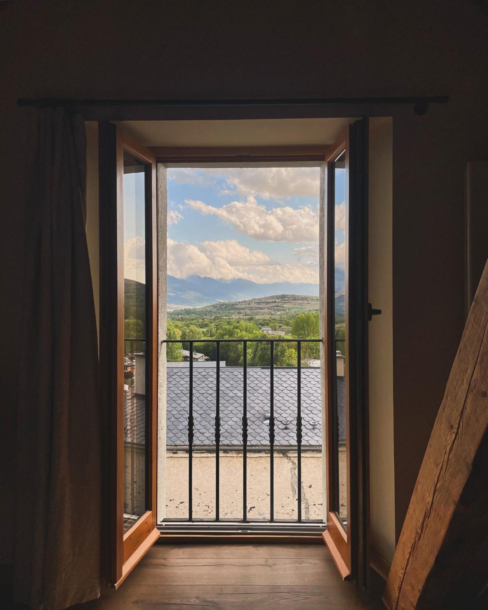 Domaine Agricole Cotze / Casa Rural Enveitg Bagian luar foto
